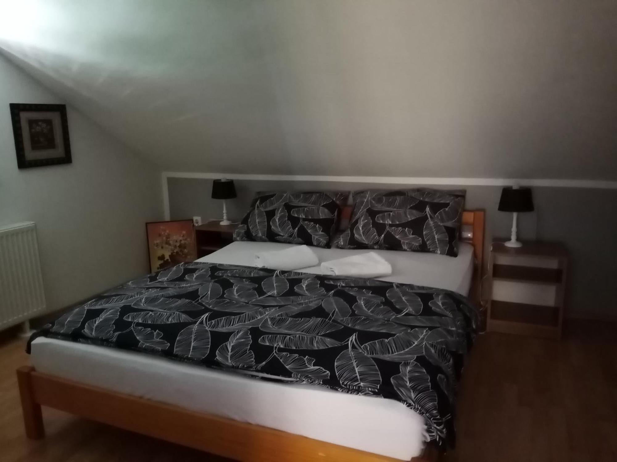 House Josipa Hotel Rakovica Exterior photo